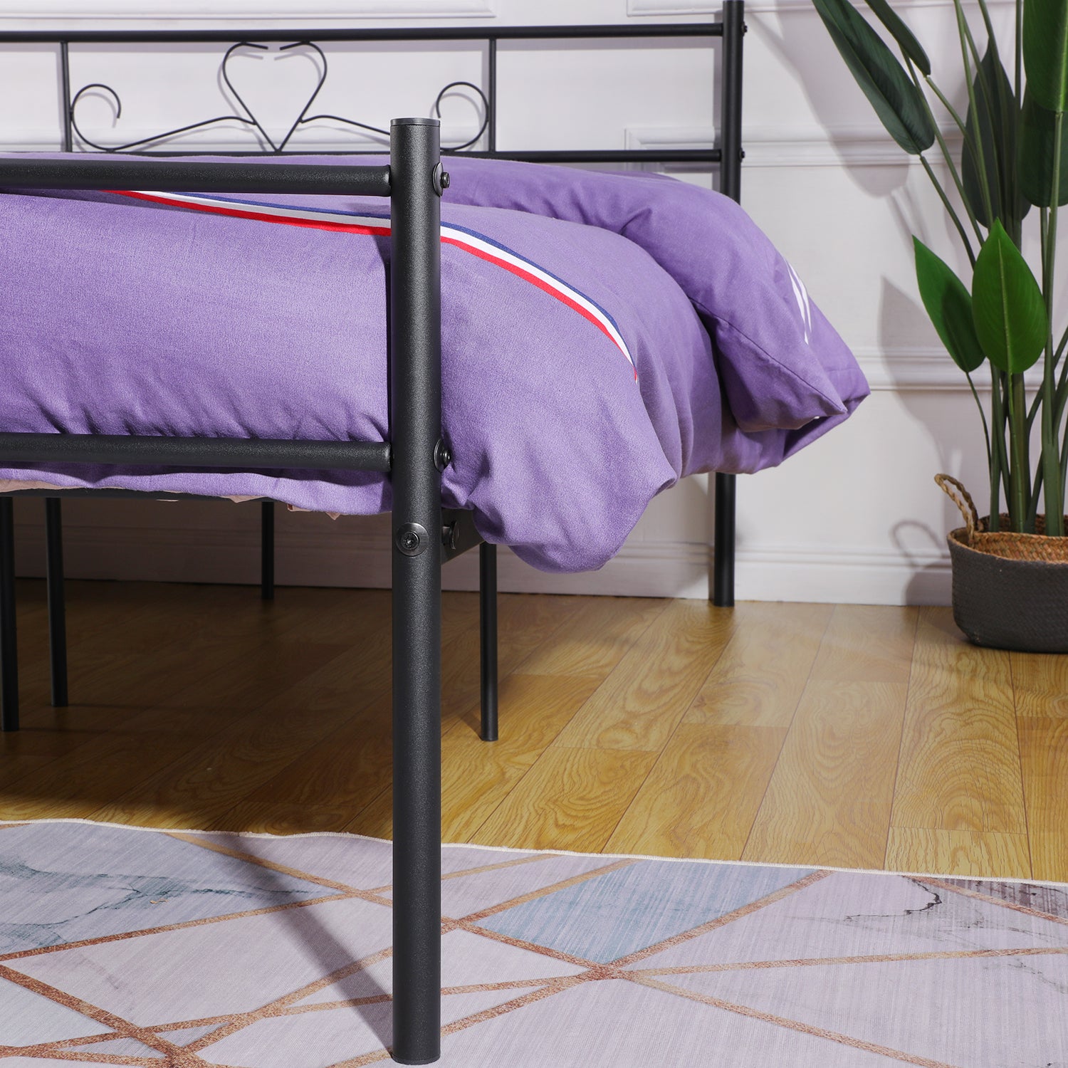 Black twin online iron bed